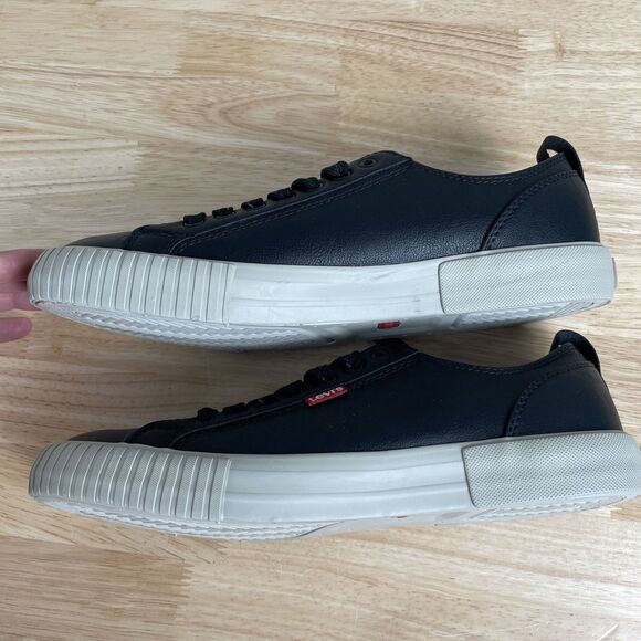 NEW Levi's Men  Anikin Faux Leather Sneakers Size 9 LowTop Black Lace Up Shoes - Picture 5 of 8
